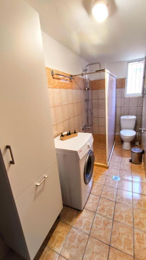 Efessos Center Apartment 普雷韦扎 外观 照片